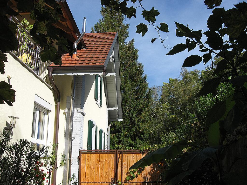 Die Sprachpension - The Language Guesthouse Vogtsburg Exterior foto
